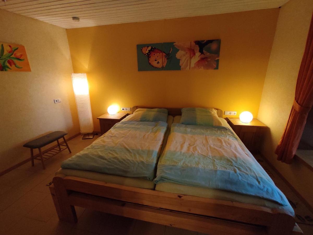 Moselferienweingut Schaefer Apartment Wintrich Luaran gambar