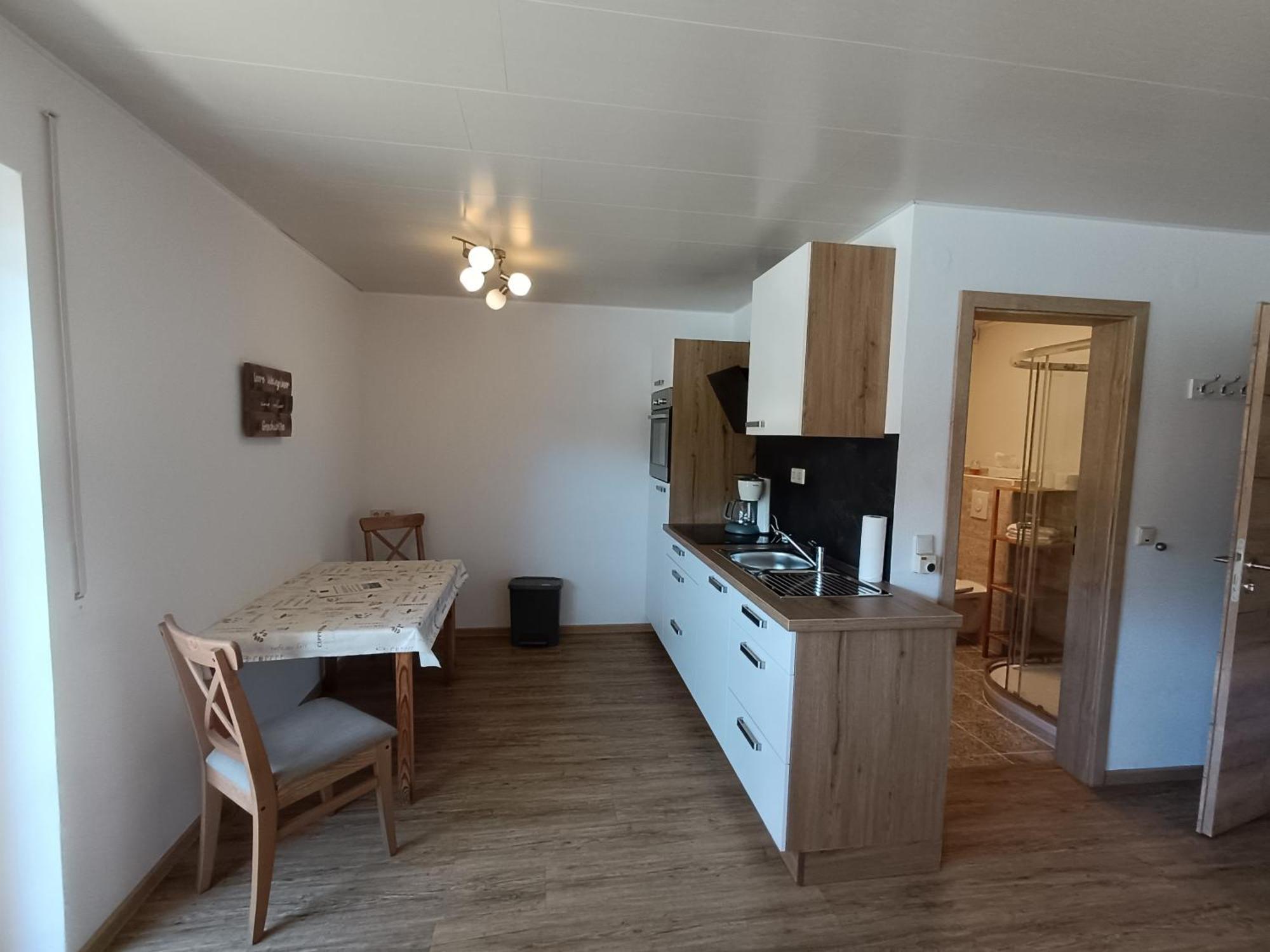 Moselferienweingut Schaefer Apartment Wintrich Bilik gambar